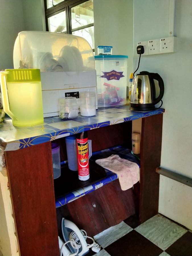 Penginapan Mycj - Roomstay Kuala Terengganu Exteriör bild