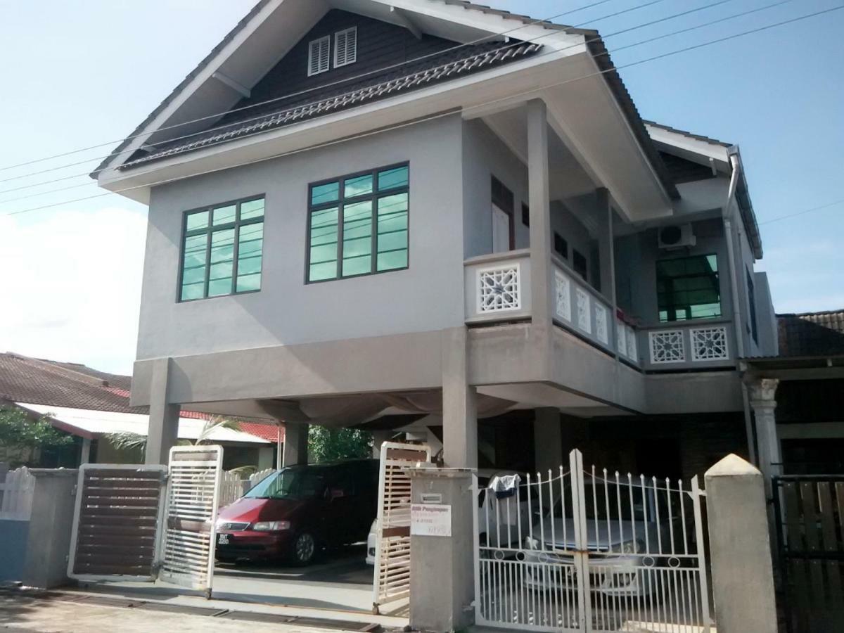 Penginapan Mycj - Roomstay Kuala Terengganu Exteriör bild