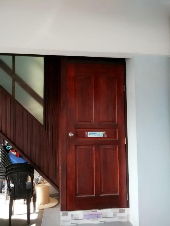 Penginapan Mycj - Roomstay Kuala Terengganu Exteriör bild